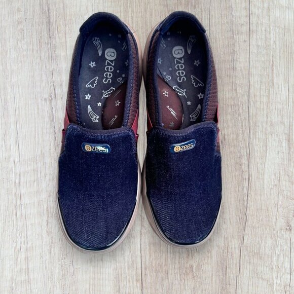 BZEES Cruise Slip On Comfort Lightweight Sneakers Navy Denim Blue Gray Womens 7 - Picture 4 of 10